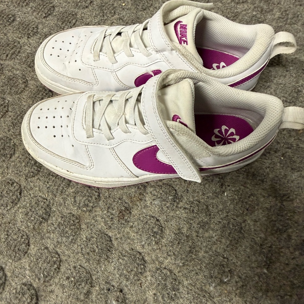 Nike White and Purple Athletic Shoes